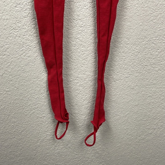 New Simkhai x Wolford Intricate Warp Knit Jumpsuit Catsuit Red Stirrup Sz M - Picture 6 of 12